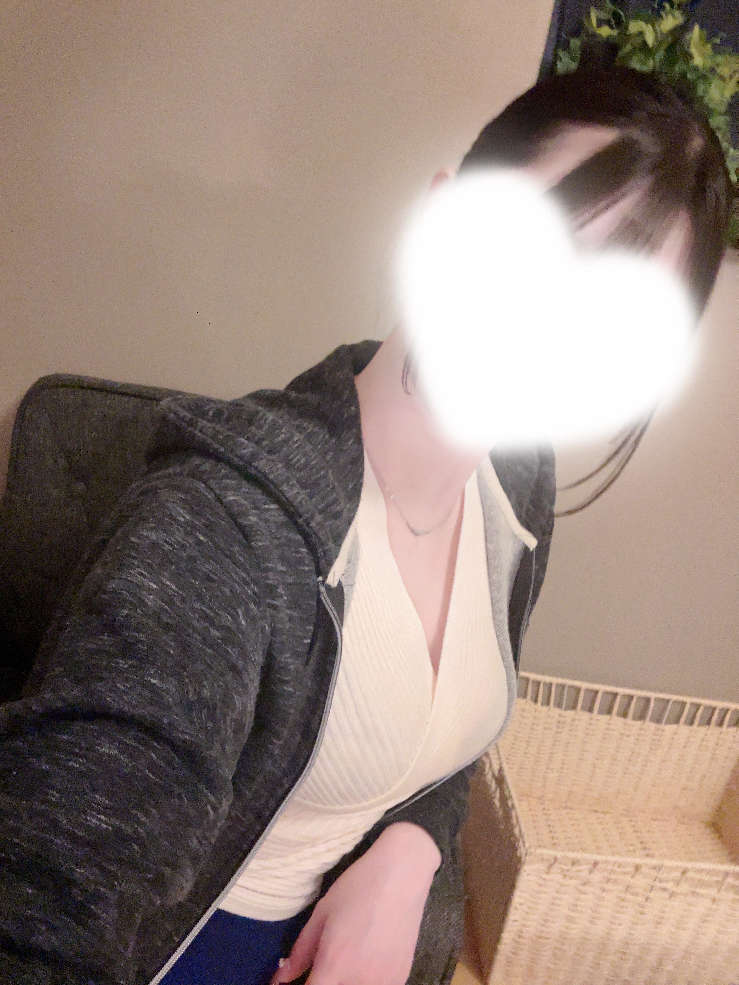出勤しました✌🏻 ̖́-🩷